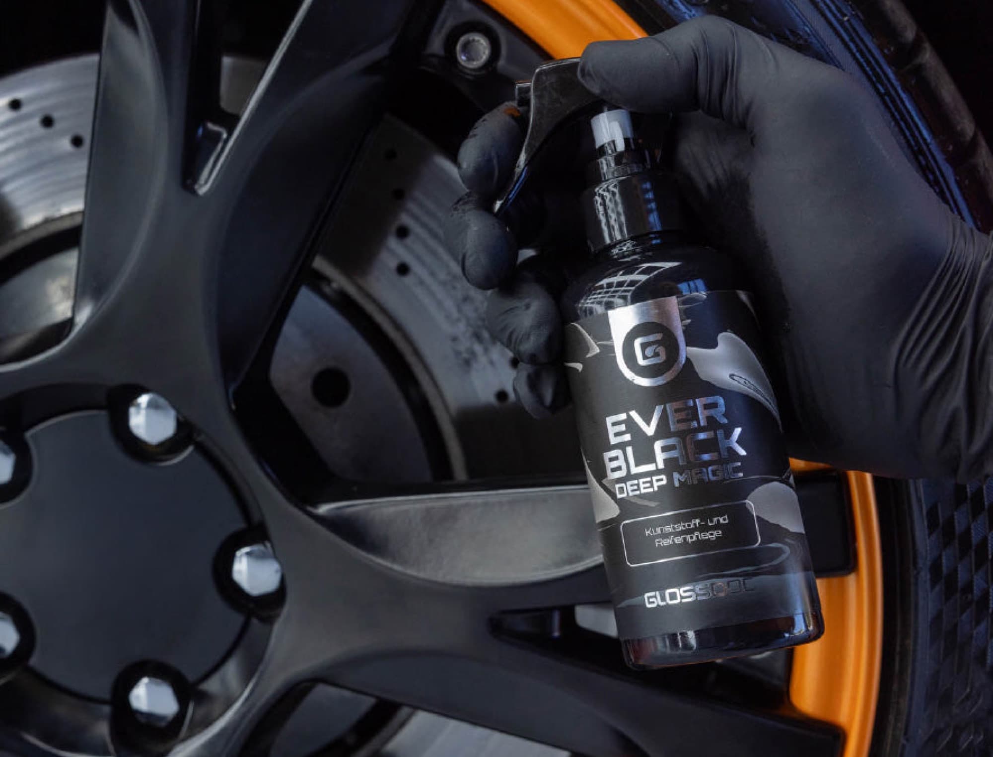 Plastic care on the wheel